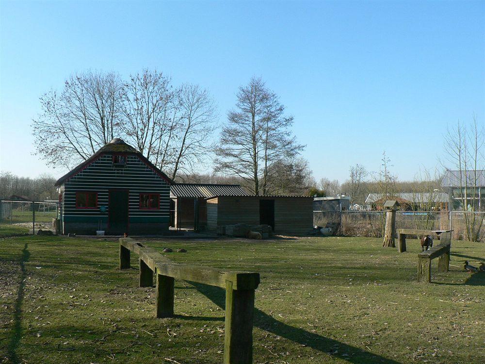 Naturistenpark Flevonatuur Hotel Nijkerk Exterior photo